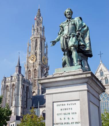 Antwerp + PP Rubens statue + Antwerp shopping tour 